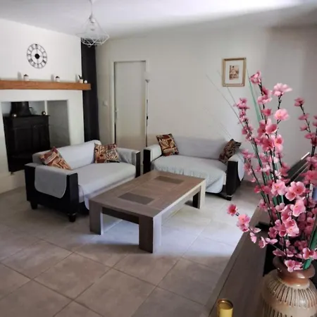 Entier Chez Hélène Casa vacanze Sainte-Gemme-Martaillac